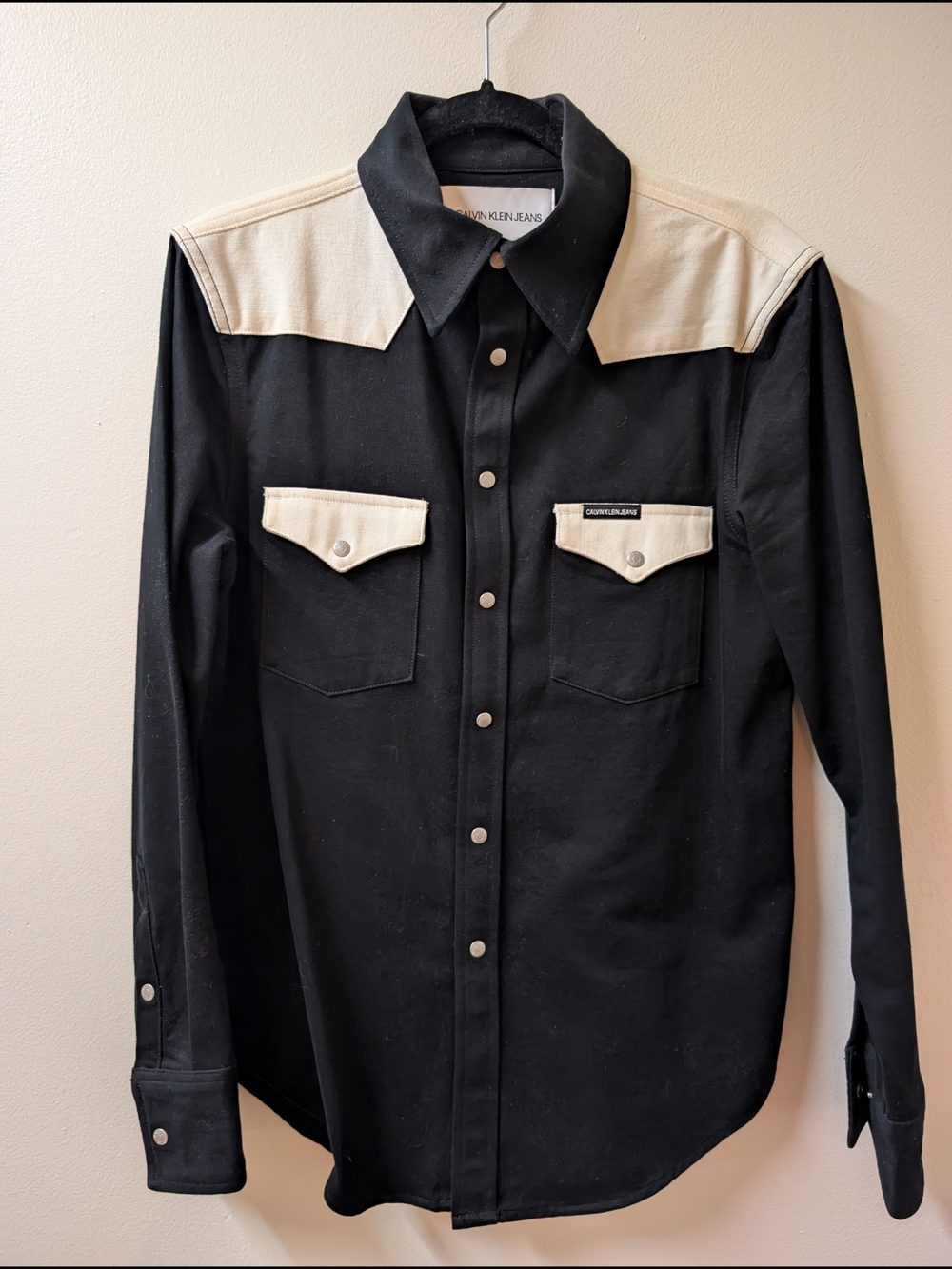 Calvin Klein Jeans Men’s Black and White Western Shirt